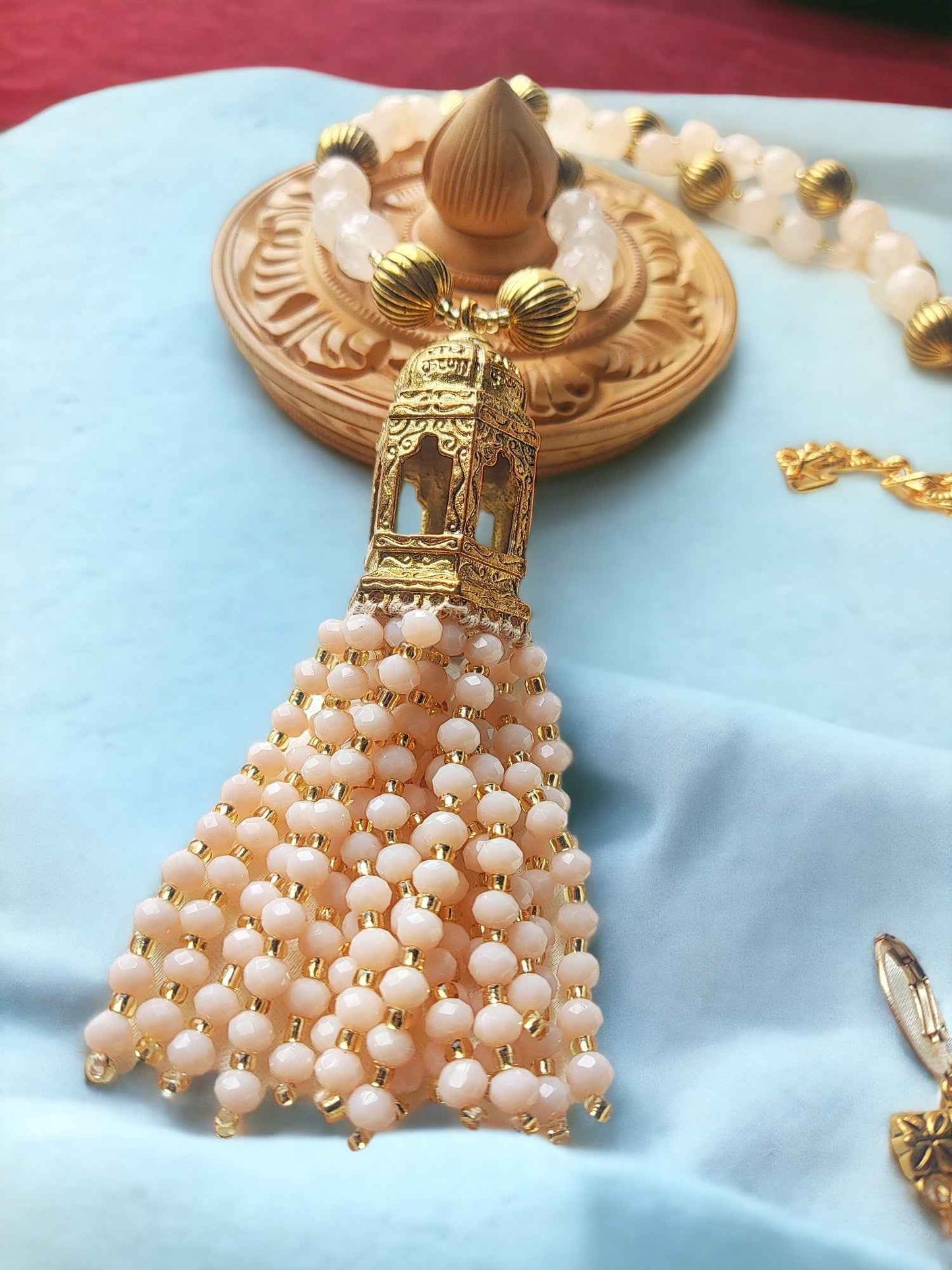 "Darika" - Necklace and Earrings Set - Anusangi Collections