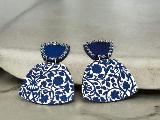 Anusangi Collections navy blue white handmade earrings with floral pattern and bead detailing